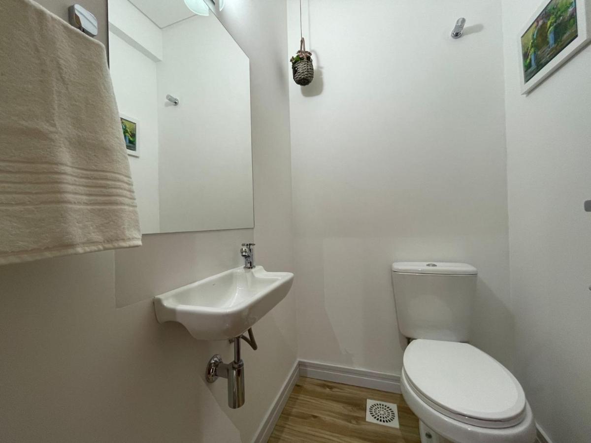 1D Com Lareira No Centro De Gramado Apartment Ngoại thất bức ảnh