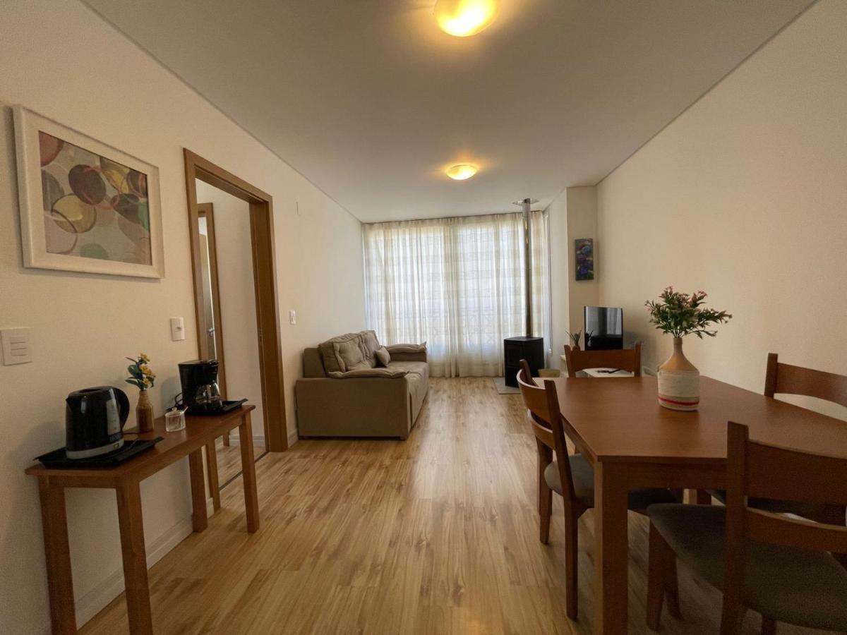 1D Com Lareira No Centro De Gramado Apartment Ngoại thất bức ảnh